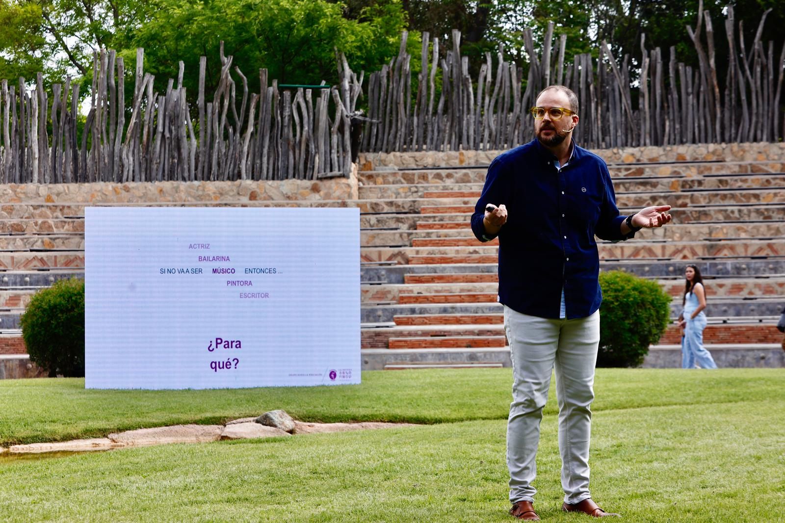 Carlos Riera Andreu, de Grupo Sorolla Educación y responsable de Sorolla Arts, durante su intervención. / Miguel Ángel Montesinos